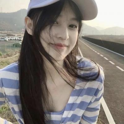 森林孤影